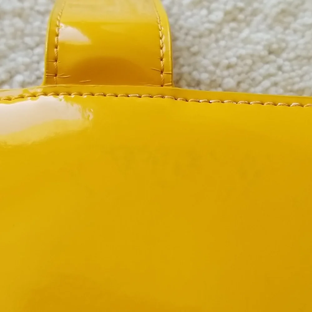 Baekgaard Yellow Vinal Bifold Wallet